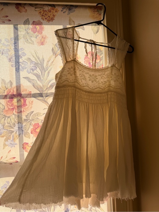 Free People Dresses & Skirts - Cream Lace-Trim Cotton Dress by FREE PEOPLE
